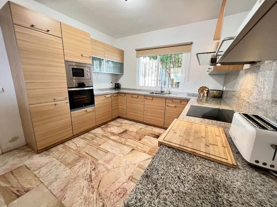 Villa Scenic With Private Pool - Sleeps 8 Mijas Exteriér fotografie
