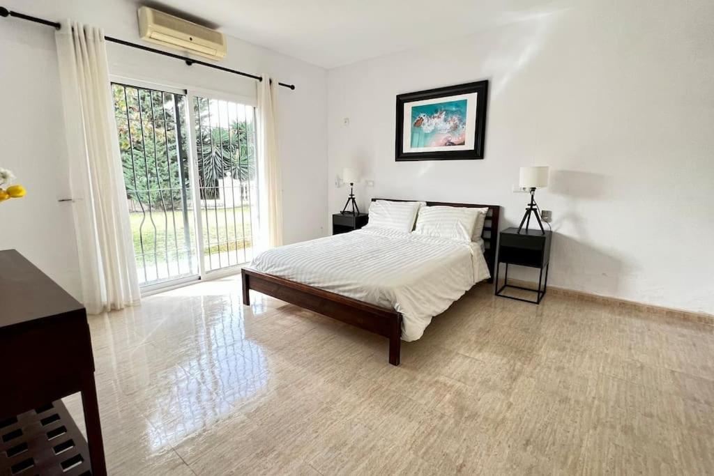 Villa Scenic With Private Pool - Sleeps 8 Mijas Exteriér fotografie